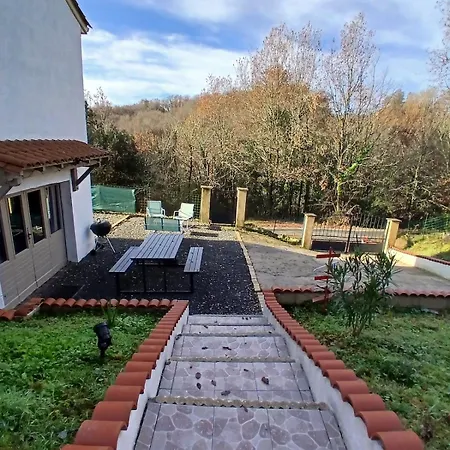 Location 4 Personnes *